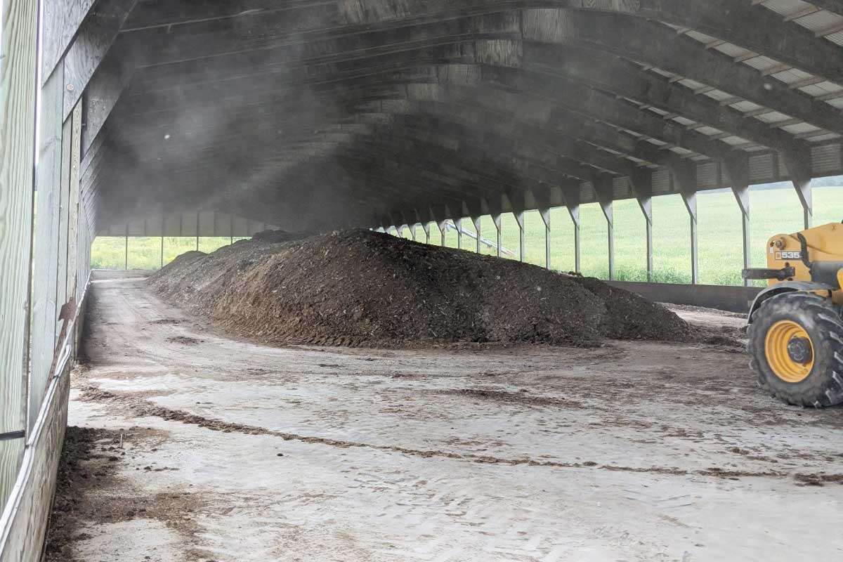 Custom Blended Manure